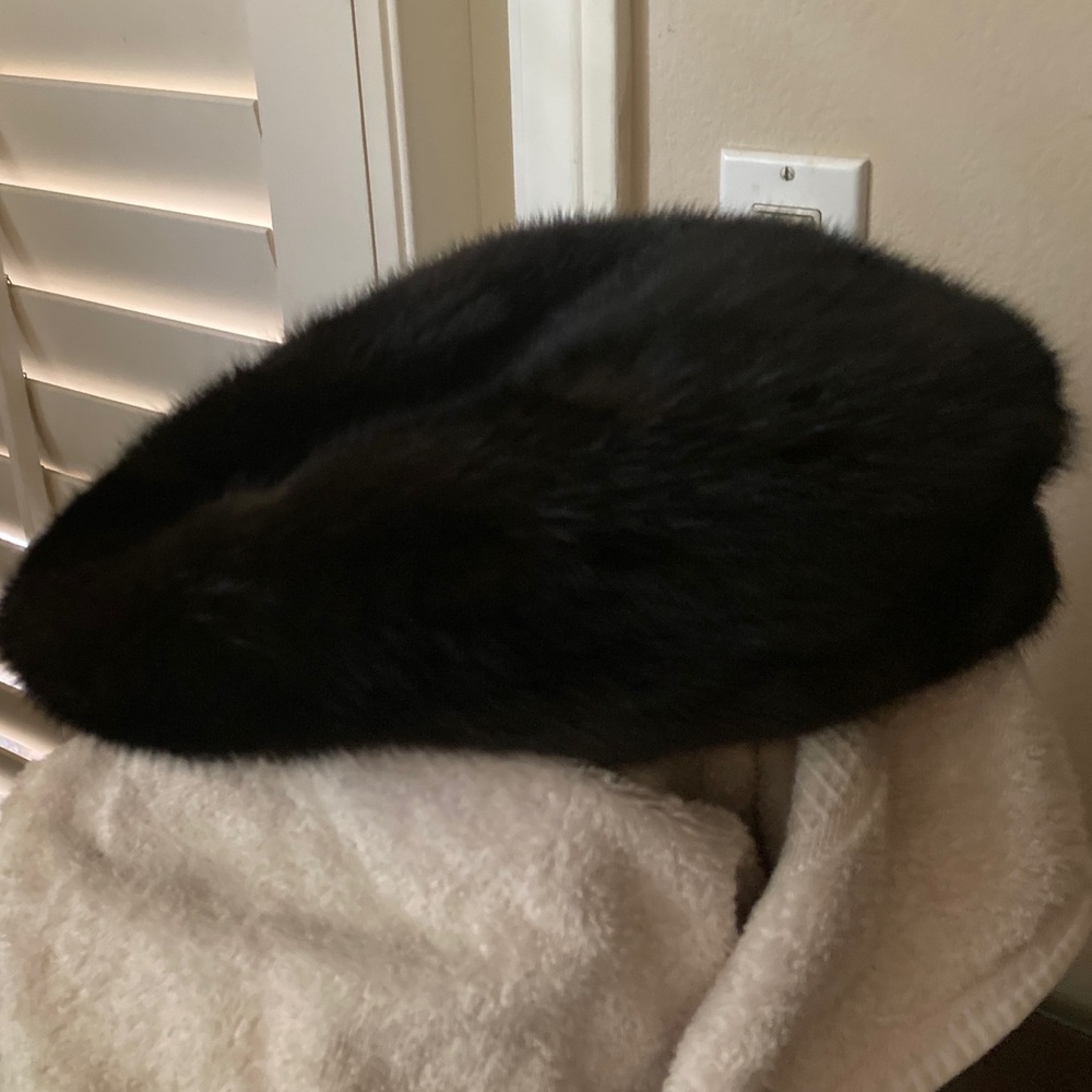 MAXIMILLIAN FURS:  ladies MINK beret.